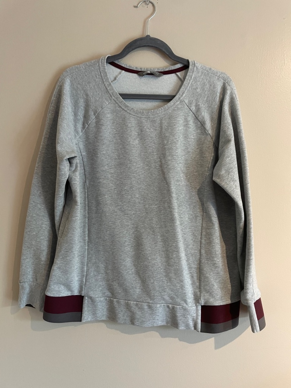 The North Face Women's Gray Sweatshirt with Burgundy Trim